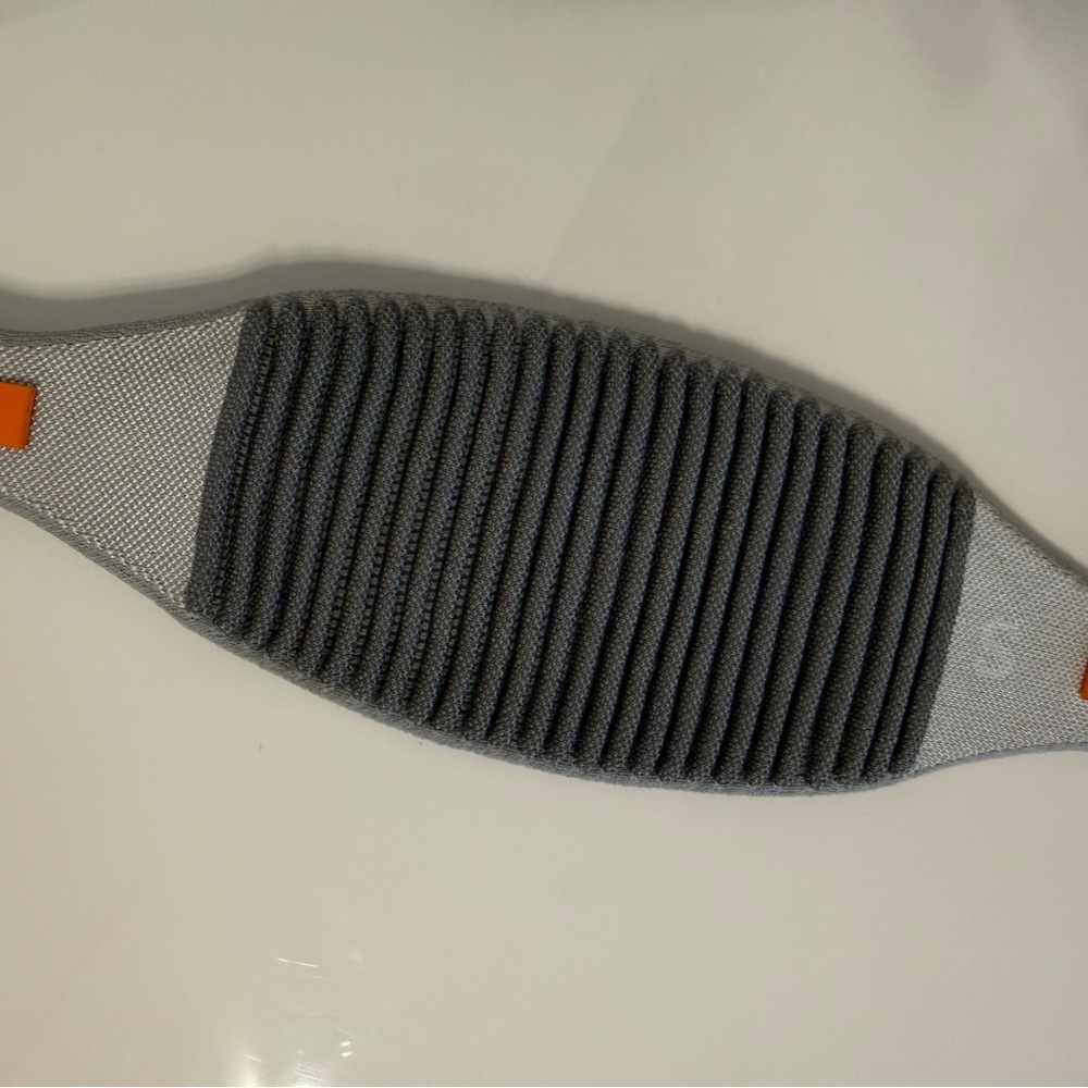 Apple Vision Pro Knitted Head Band - Picture 2 of 2